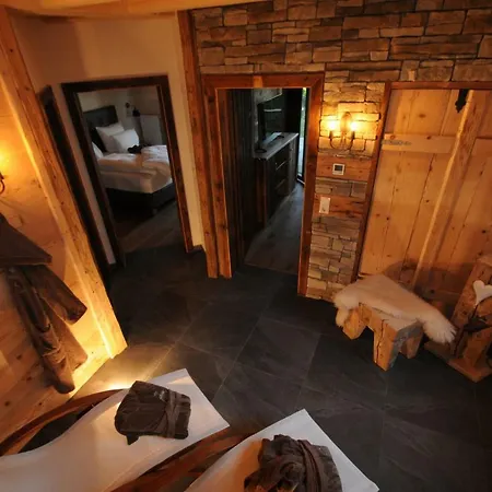 Königchalets Chalet *